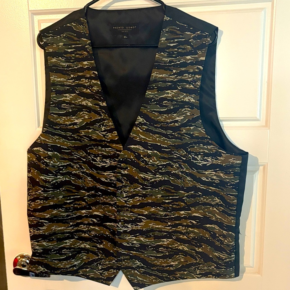 Mens Pronto Uomo  Camouflage Evening Vest XL New